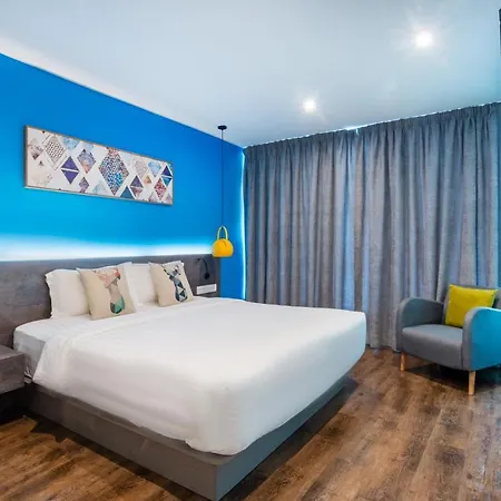 Apple Hotel Times Square George Town Exterior photo