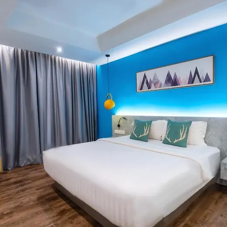 Apple Hotel Times Square George Town Exterior photo