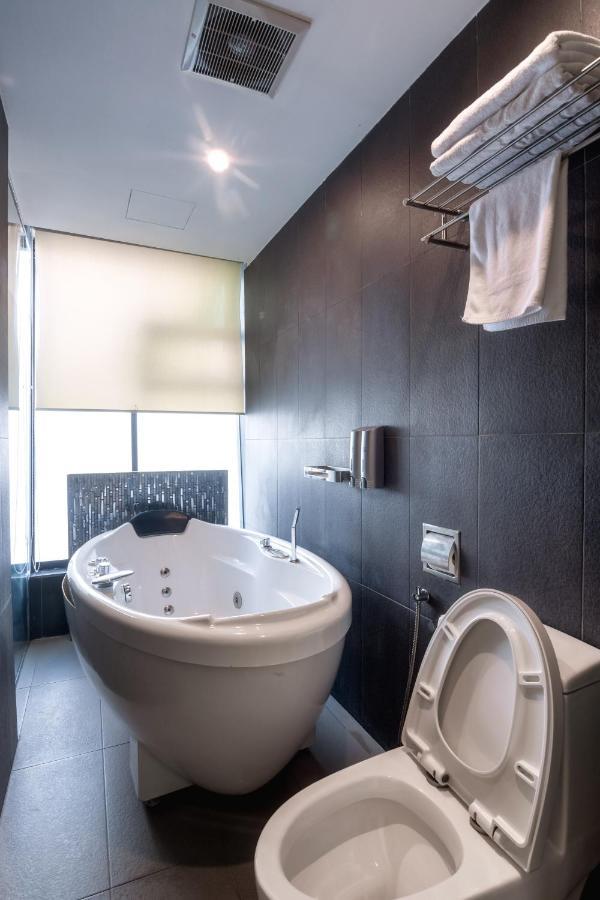 Apple Times Square Hotel 3*
